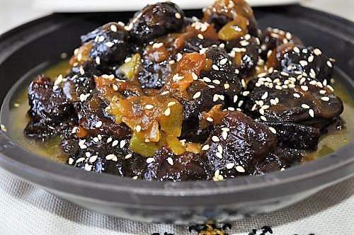 Recette tajine d'agneau aux pruneaux — Chef Naima Marrakech