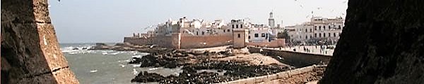 Essaouira beach and its seafront ramparts, excursions from Marrakech with WhatsApp answer from the owner within a few hours